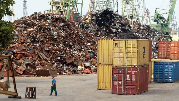 Металурзи искат от властта да ограничи износа на скрап към страни извън ЕС