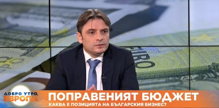 Станислав Попдончев: Евентуално вдигане на данъци ще е заради разюзданите разходи