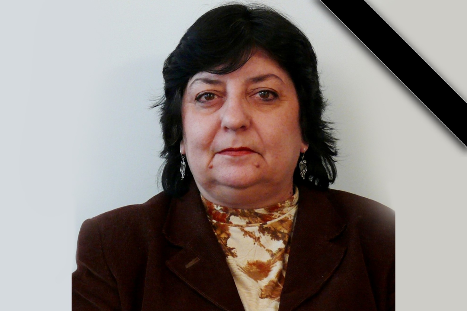 Напусна ни завинаги Снежана Славчева - дългогодишен директор Напусна ни завинаги Снежана Славчева - дългогодишен директор